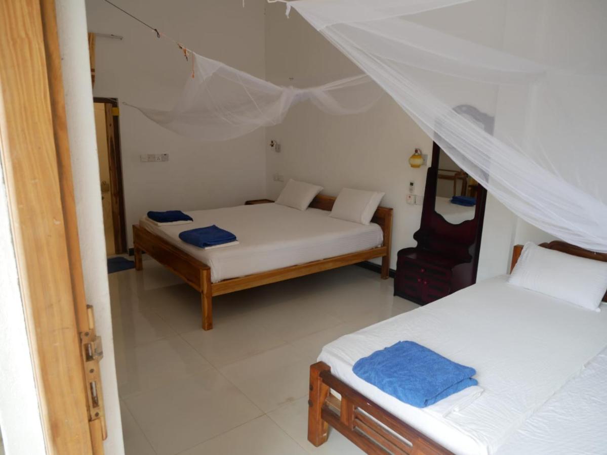 Surf & Sand Hotel Arugambay Arugam Bay Esterno foto